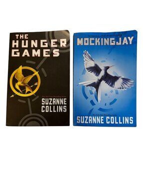 The Hunger Games & Mockingjay Paperback Book Lot Suzanne Collins Scholastic ISBN